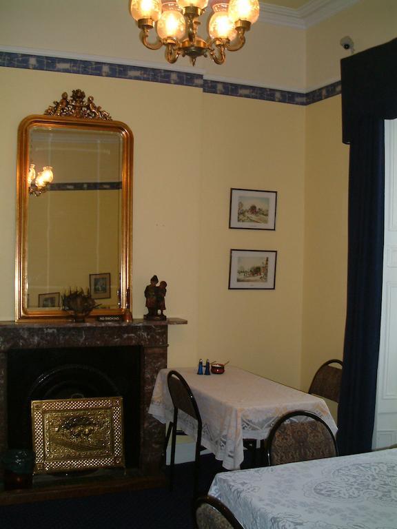 Bed and Breakfast Claremont House Дан-Лері Екстер'єр фото