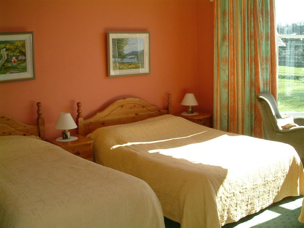 Bed and Breakfast Claremont House Дан-Лері Номер фото